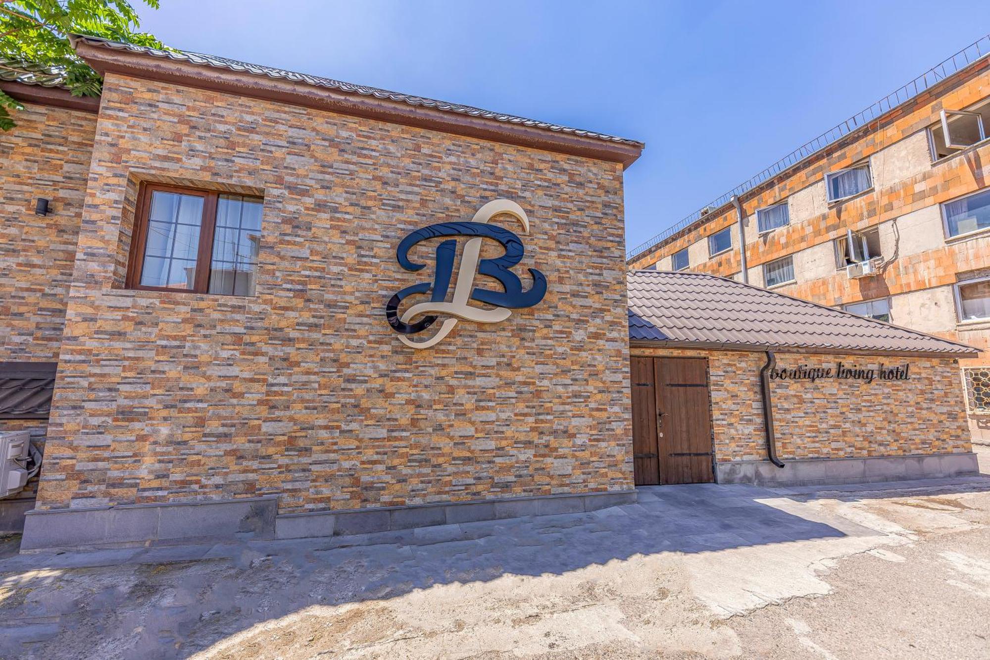 Boutique Living Hotel Yerevan Exterior photo