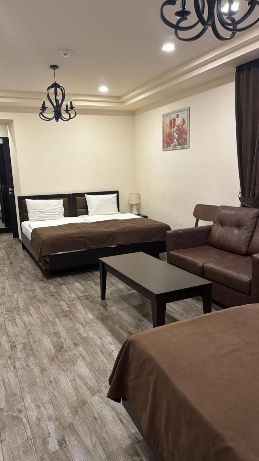 Boutique Living Hotel Yerevan Exterior photo